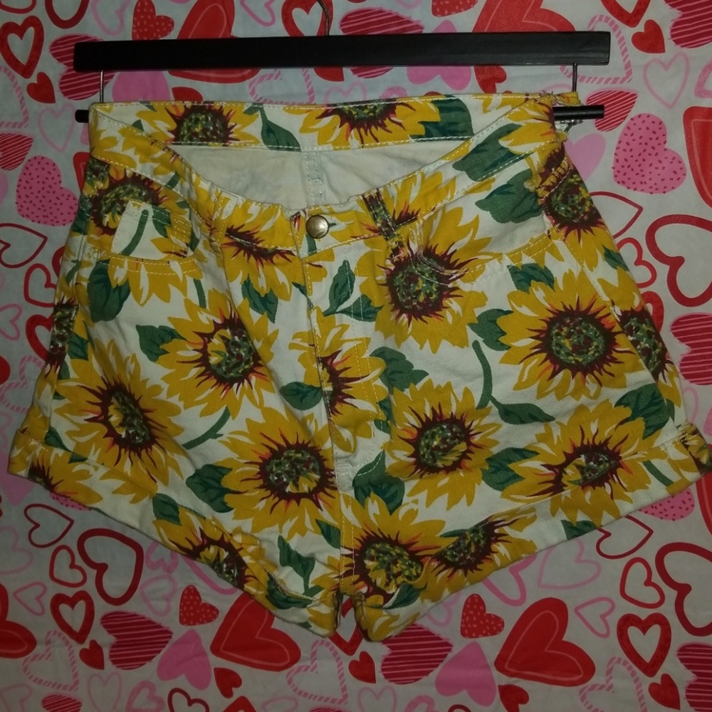SUNFLOWER SHORTS